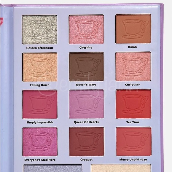 Alice in Wonderland💖Eyeshadow Palette - Picture 4 of 8